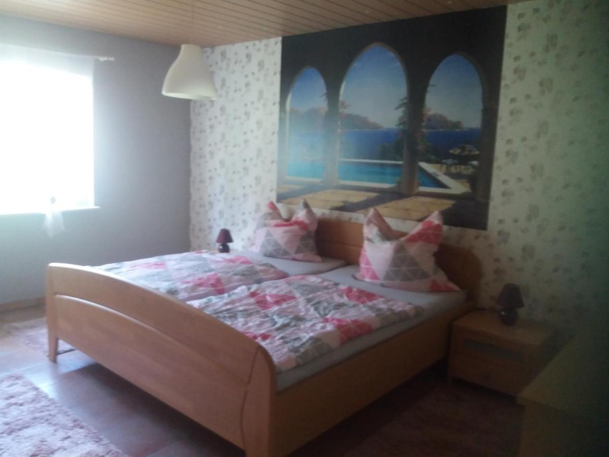 Ferienwohnung Im Bungert Merzig Ngoại thất bức ảnh